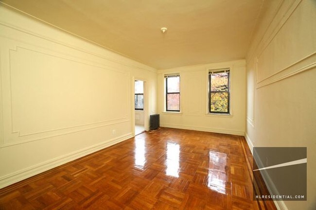 Building Photo - 2815 Coyle St