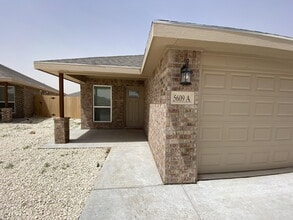 Building Photo - 5609 Kemper St