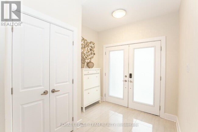 Building Photo - 27 Antonakos Dr