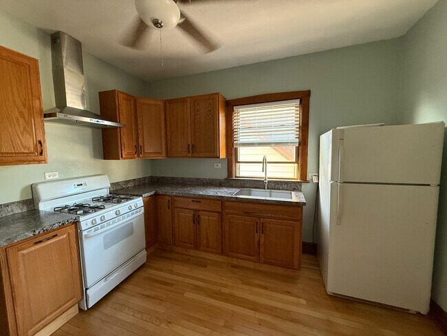 Foto del edificio - 5505 N Mason Ave