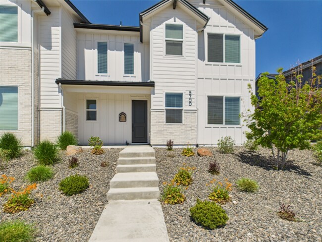 Foto del edificio - 5700 W Elk Trail St