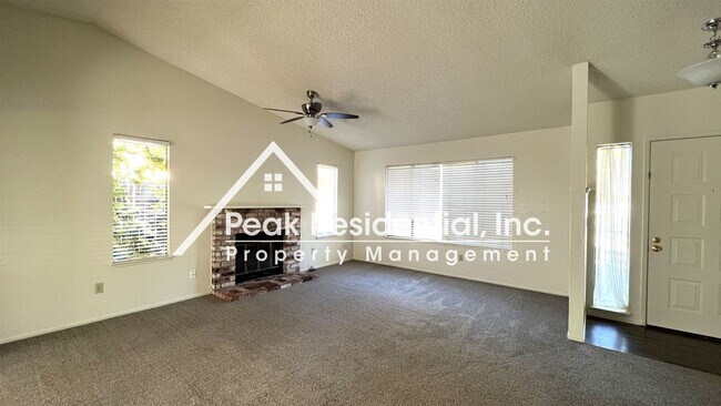 Foto del edificio - 3 br, 2 bath House - 105 Winchester Ct