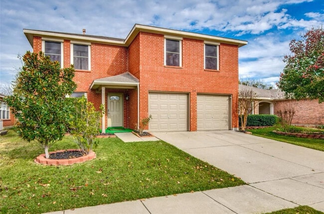 Building Photo - 1595 Thornhill Ln