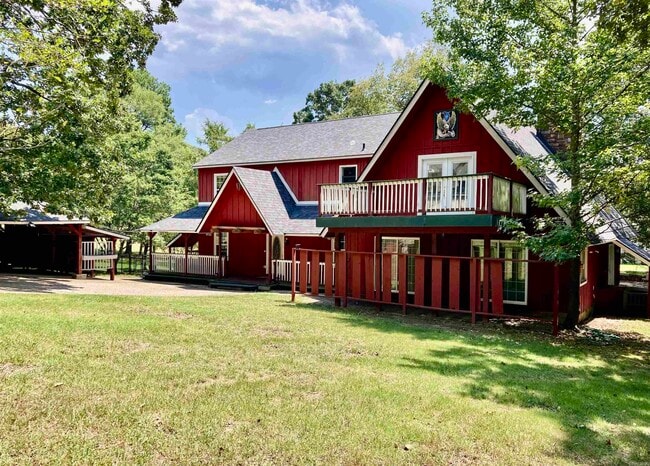 Building Photo - 116 Pineapple Dr