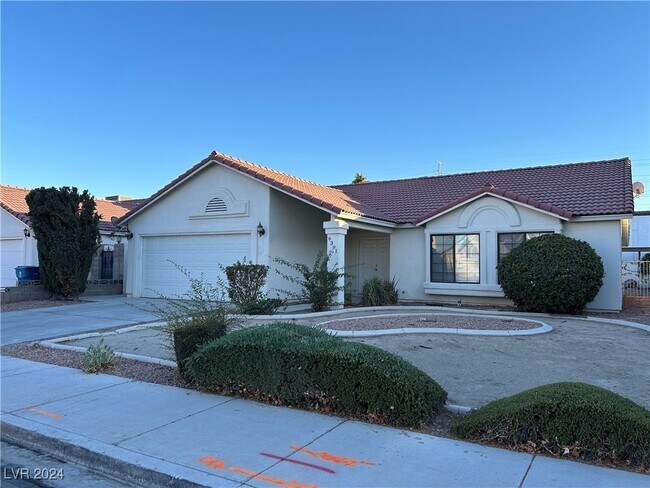 Building Photo - 6391 Chisos Dr