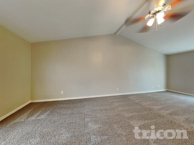 Foto del edificio - 405 Magnolia Dr