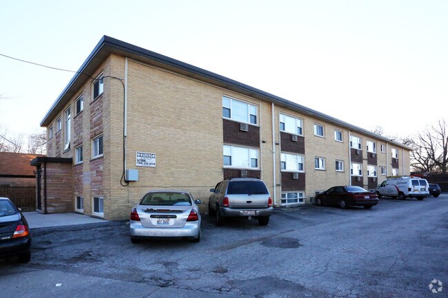 Building Photo - 2453 1st Ave