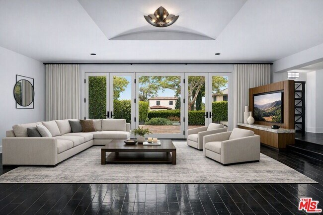 Foto del edificio - 305 S Bedford Dr