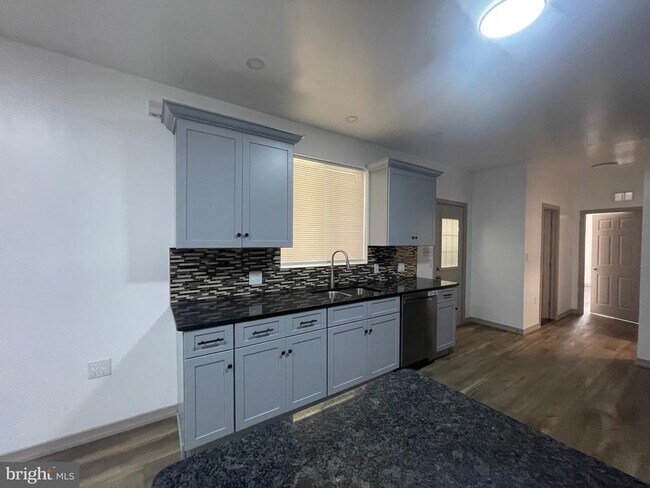 Foto del edificio - 20 Pennsylvania Ave