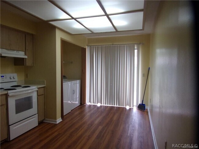 Foto del edificio - 607 Edgewood Ave