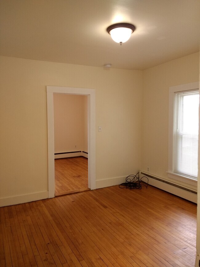 Living Room - 91 Hanover St