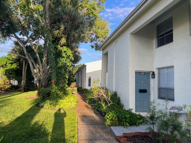 Building Photo - 4220 La Dega Ct