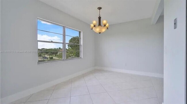 Foto del edificio - 13450 SW 3rd St