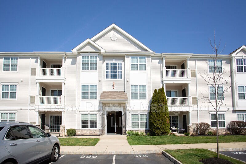 Foto principal - 87 Highbridge Ln
