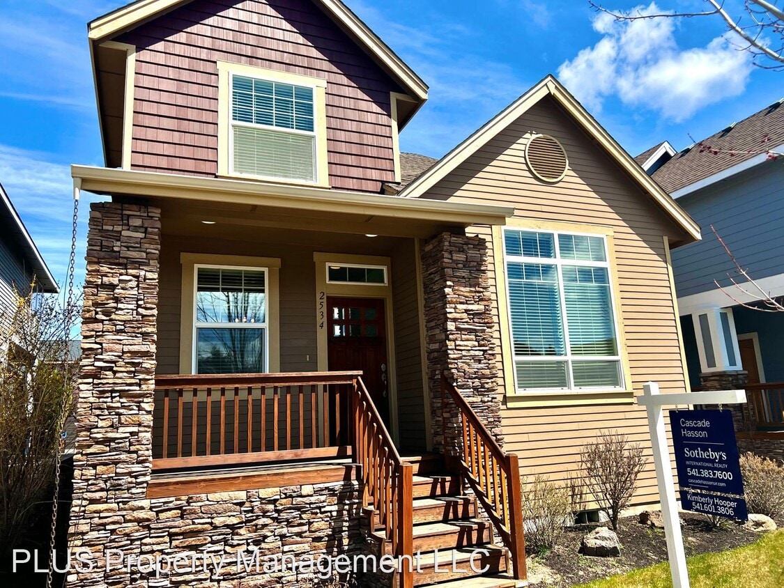 Primary Photo - 3 br, 2.5 bath House - 2534 NW Awbrey Rd