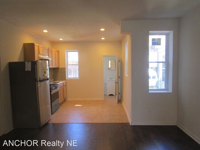 Foto del edificio - 3 br, 1.5 bath House - 6954 Forrest Ave.