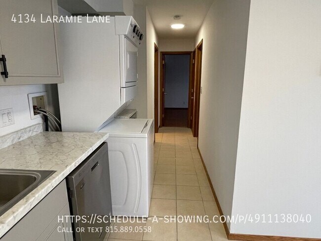 Foto del edificio - 4134 Laramie Ln