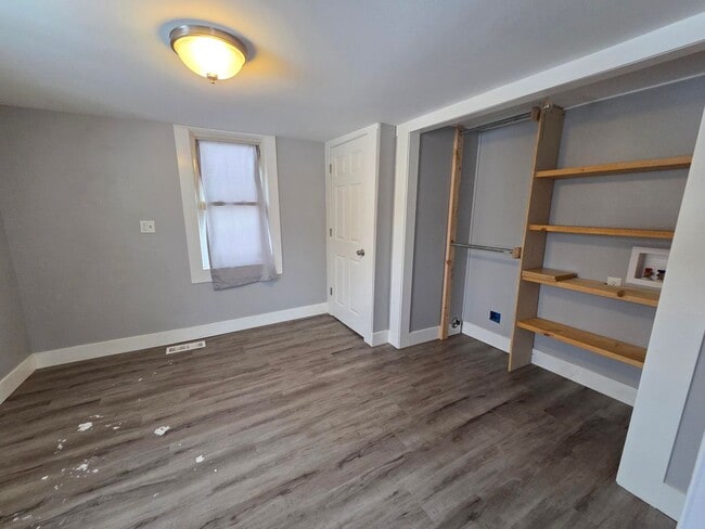 Foto del edificio - 2 Bedroom Single Family