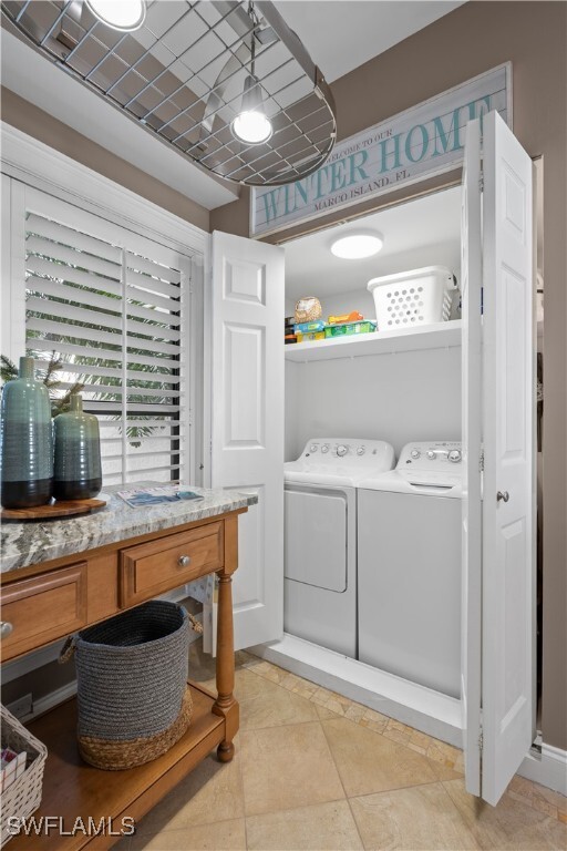 Building Photo - 221 La Peninsula Blvd