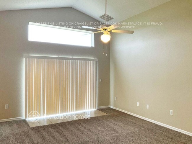 Building Photo - 4202 Roberta Dr