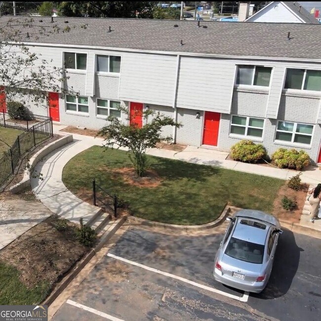 Foto del edificio - 4550 Washington Rd