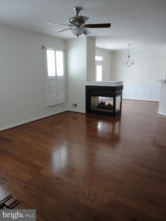 Foto del edificio - 14574 Kylewood Way