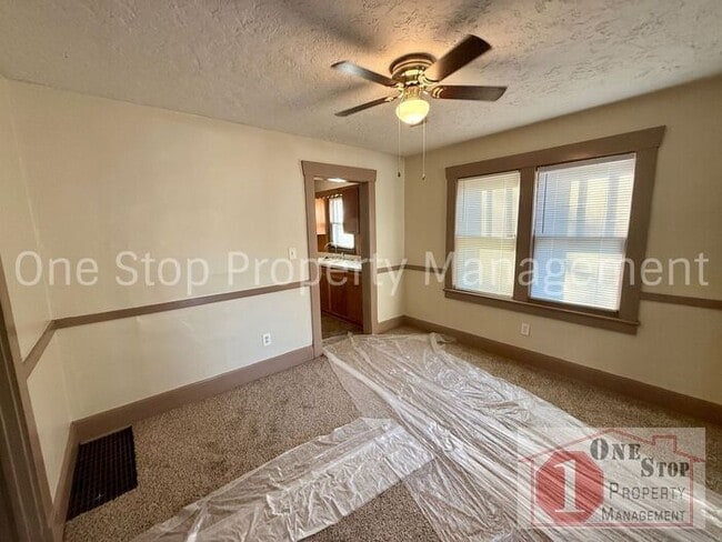 Building Photo - 3-Bedroom, 1.75-Bathroom home in Independence