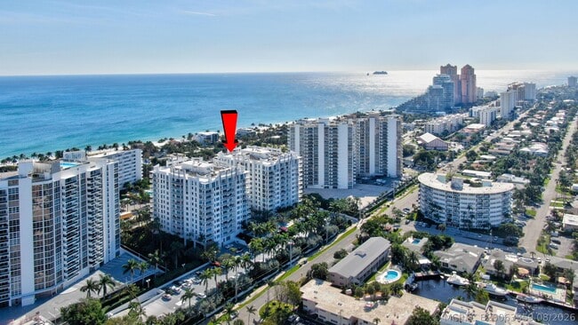 Building Photo - 2821 N Ocean Blvd