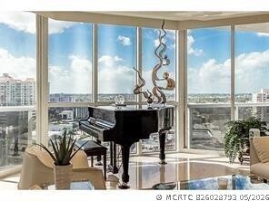Building Photo - 3100 N Ocean Blvd