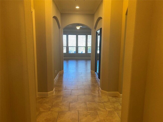 Foto del edificio - 4312 Greatview Dr