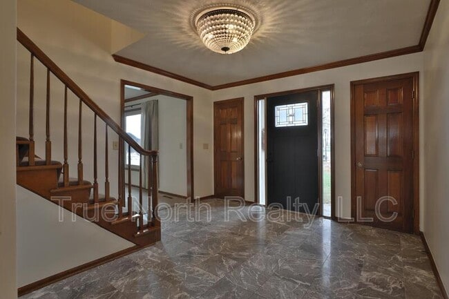 Foto del edificio - 453 Buckhorn Ct