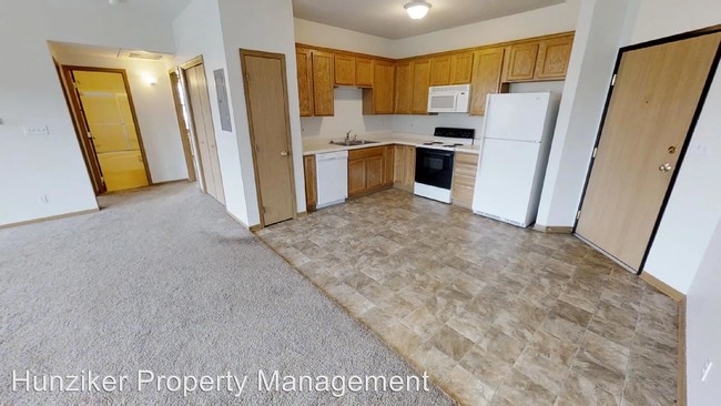 Building Photo - 2615 Aspen Rd