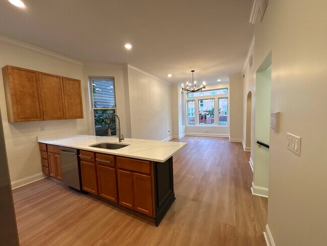 Kitchen and living room - 2608 W Evergreen Ave