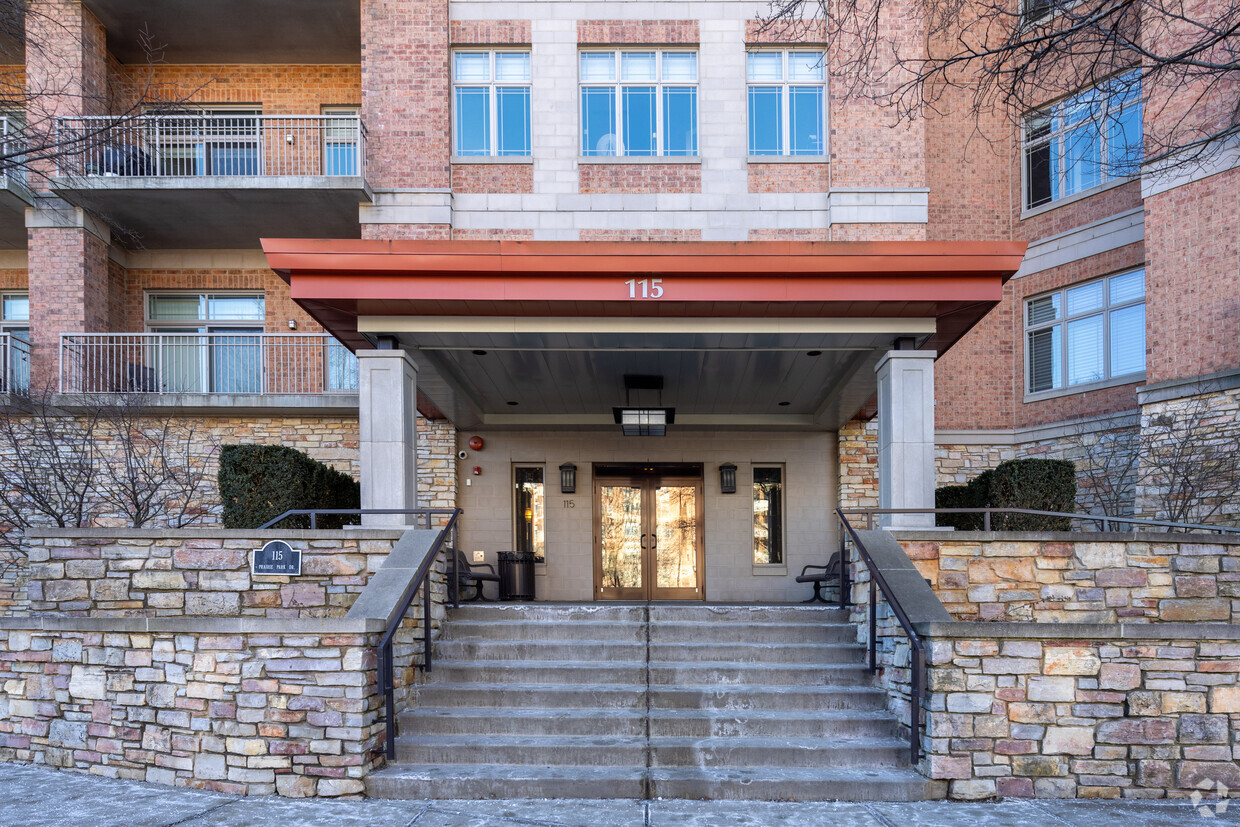 Entrance - Prairie Park Condos