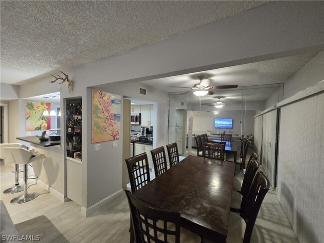 Building Photo - 64 4th St