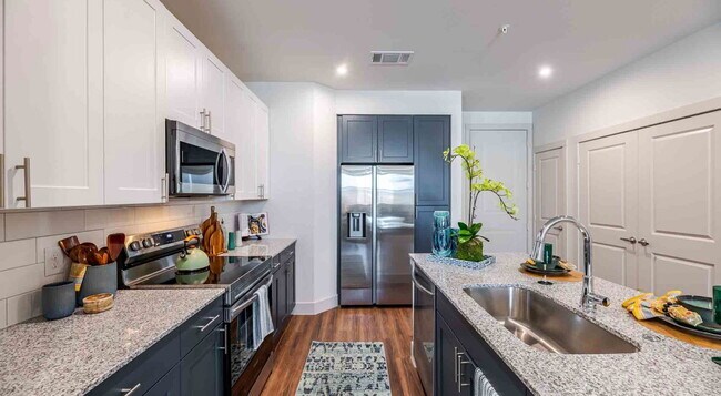 Building Photo - 15117 Fishtrap Rd