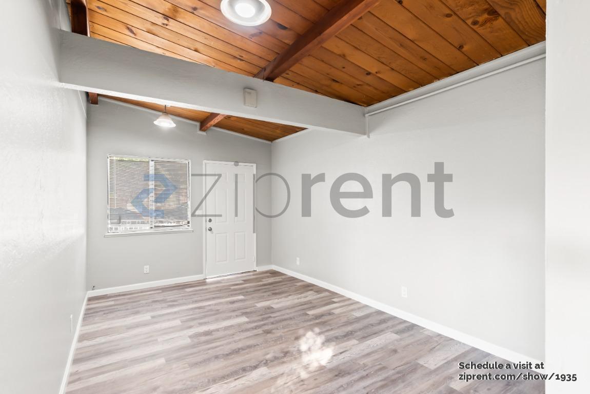Foto principal - 1496 Edsel Dr