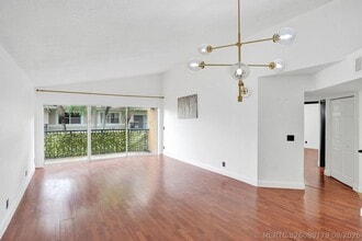 Building Photo - 8761 Wiles Rd