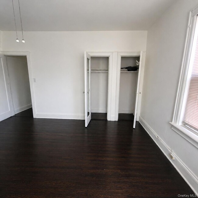 Building Photo - 93-18 240th St