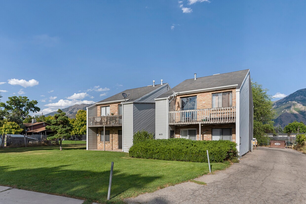 Foto del edificio - 653 S Stubbs Ave