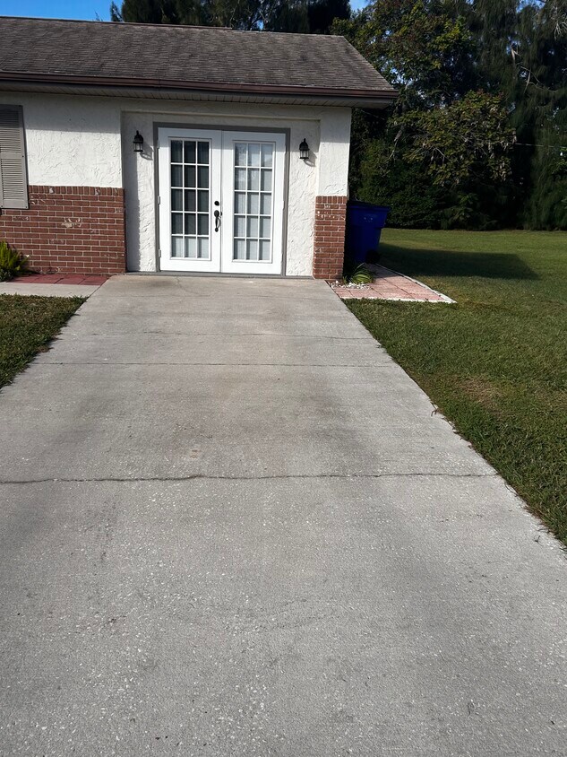 Primary Photo - 1518 Mississippi Ave