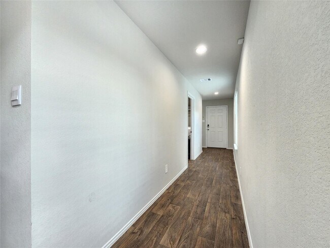 Foto del edificio - 13912 Great Pnes Ct