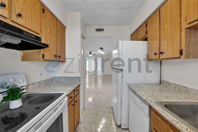 Building Photo - 7518 Needle Leaf Pl