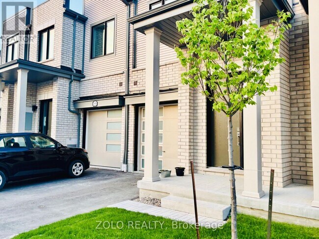 Building Photo - 7 Sorbara Wy