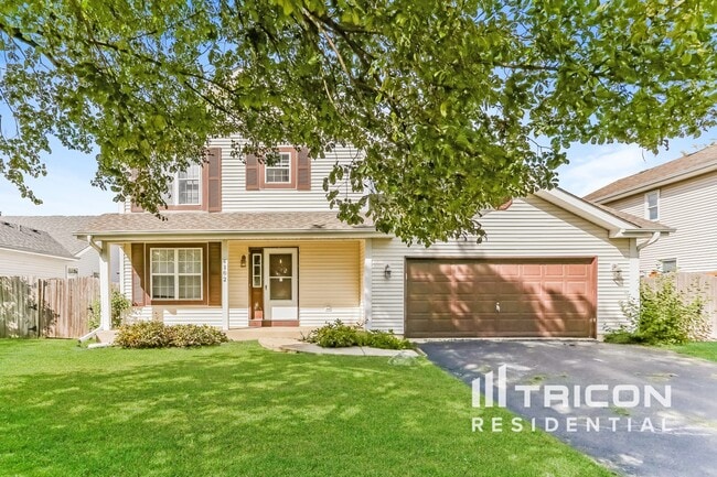 Building Photo - 4102 Brenton Dr
