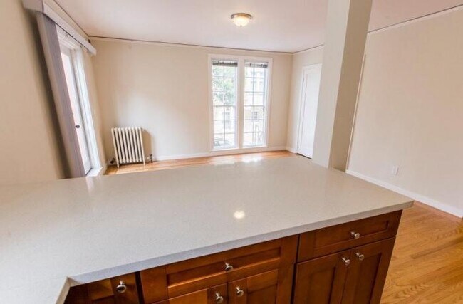 Foto del edificio - 1 bedroom in San Francisco CA 94117