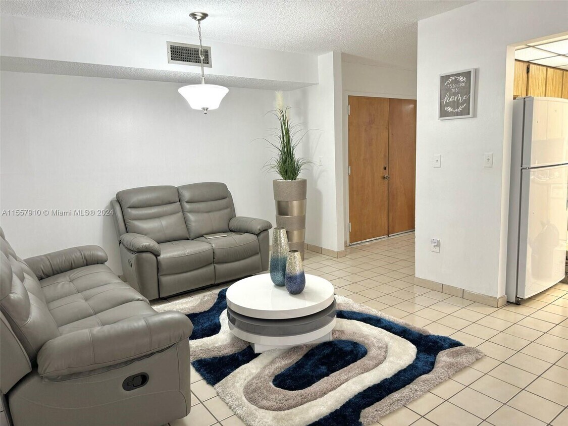 Foto del edificio - 1300 SW 122nd Ave