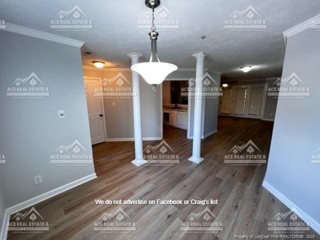 Building Photo - 352 Bubble Creek Ct