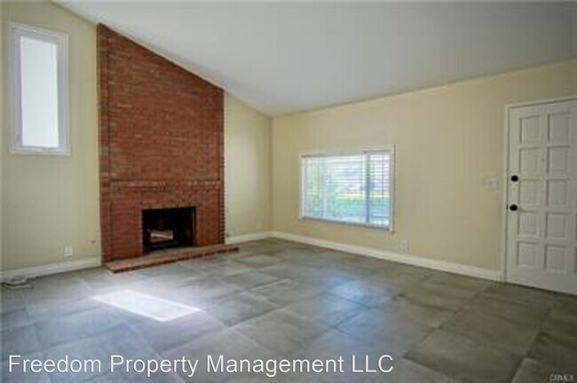 Building Photo - 4 br, 2 bath House - 1758 N Rutherford