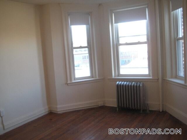 Building Photo - 1175 Boylston St